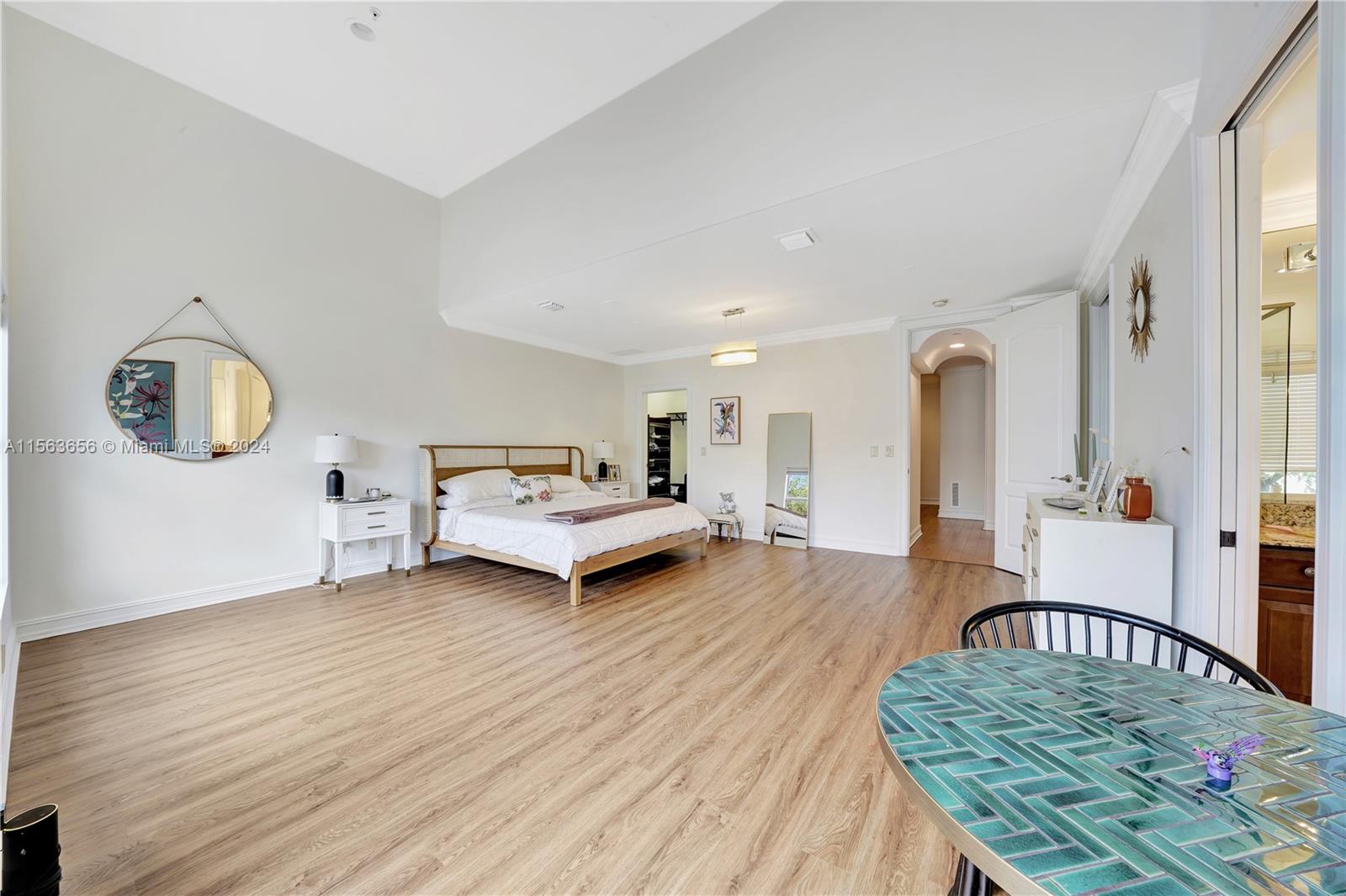 903 NE 17th Way # 104