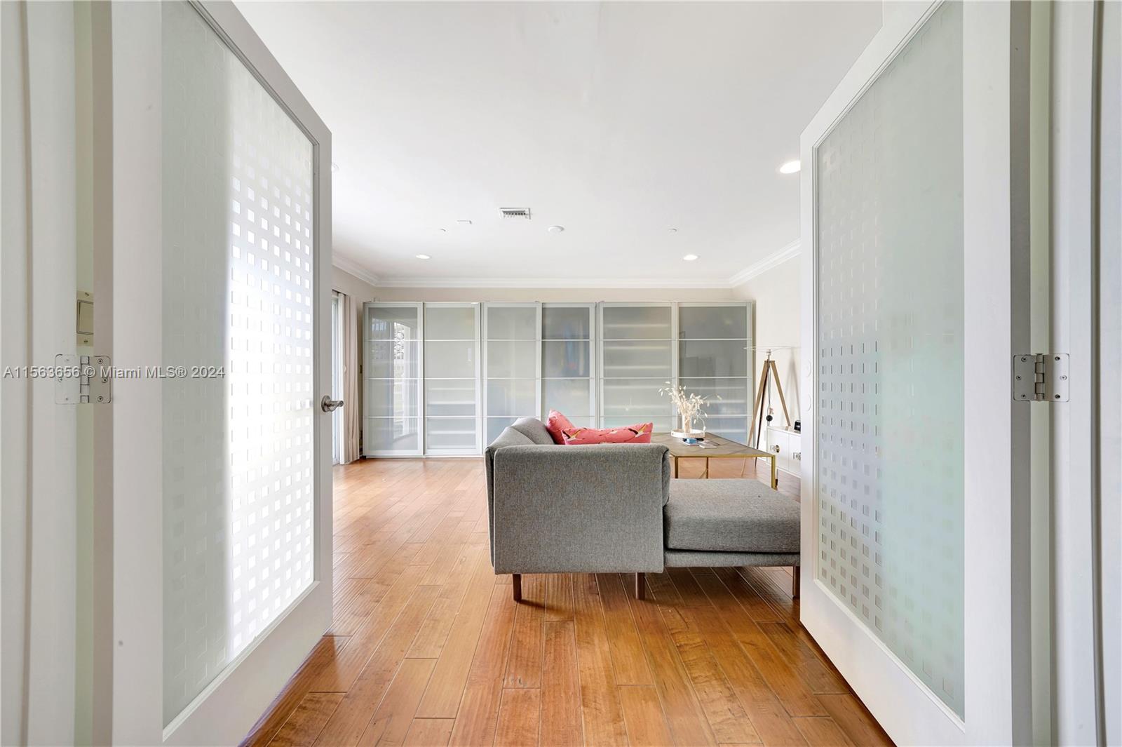 903 NE 17th Way # 104