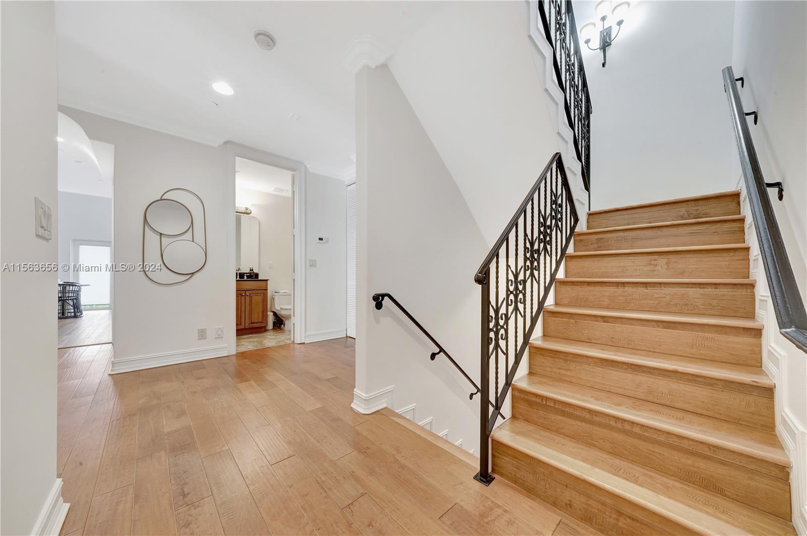 903 NE 17th Way # 104