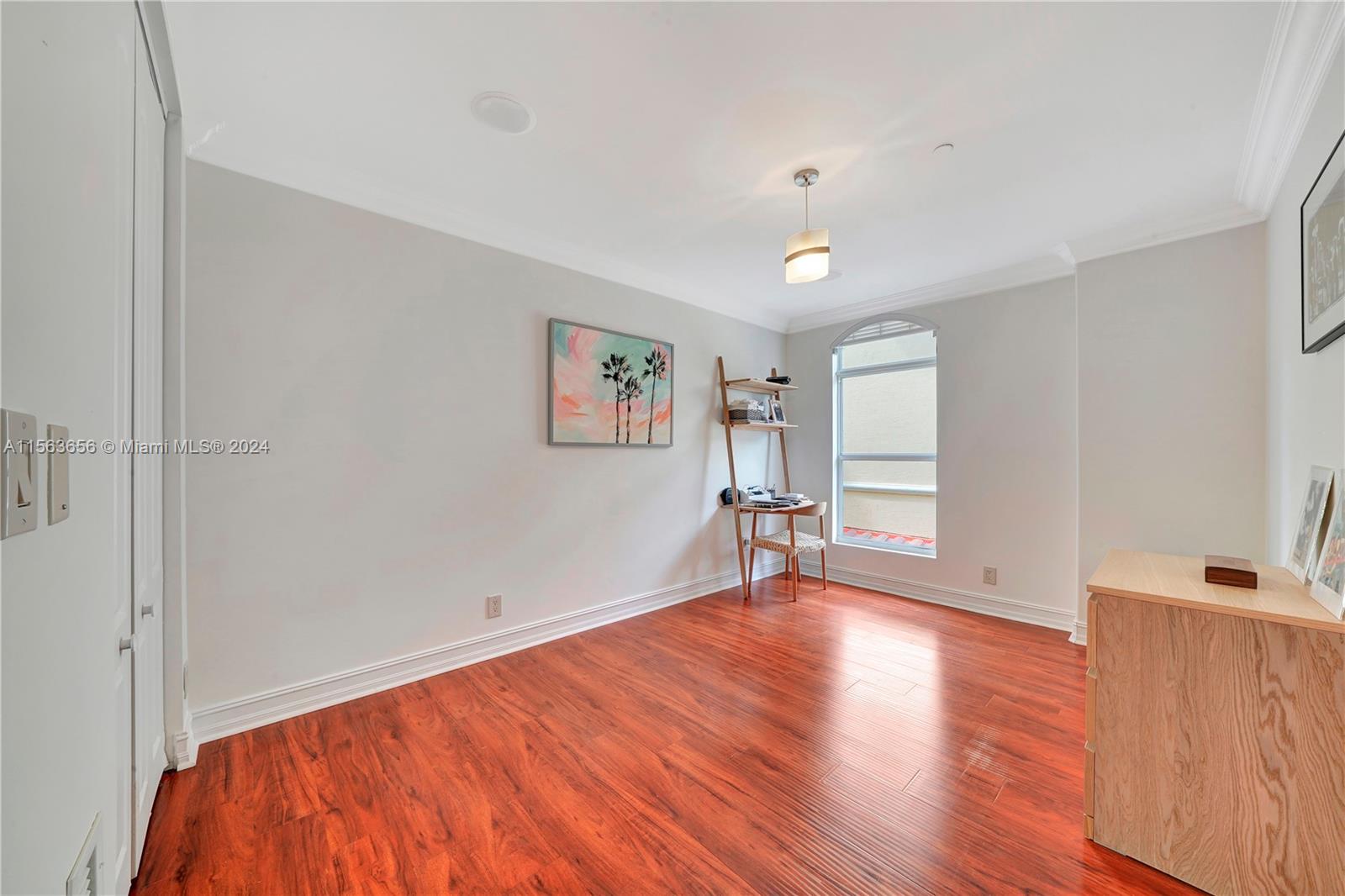 903 NE 17th Way # 104