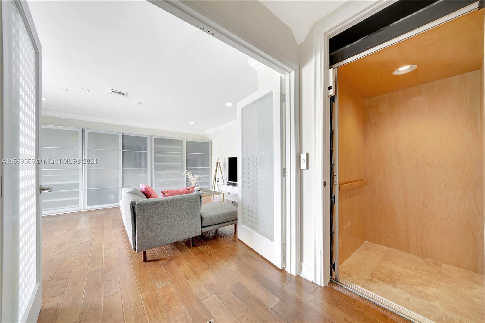 903 NE 17th Way # 104