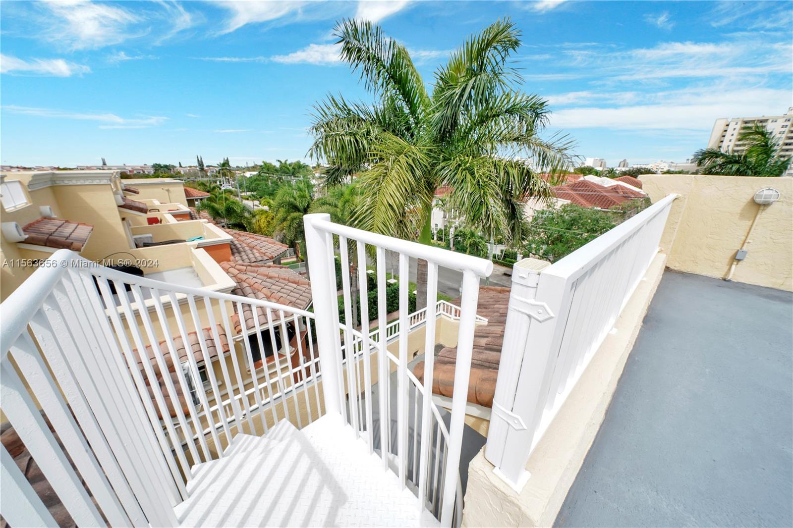 903 NE 17th Way # 104