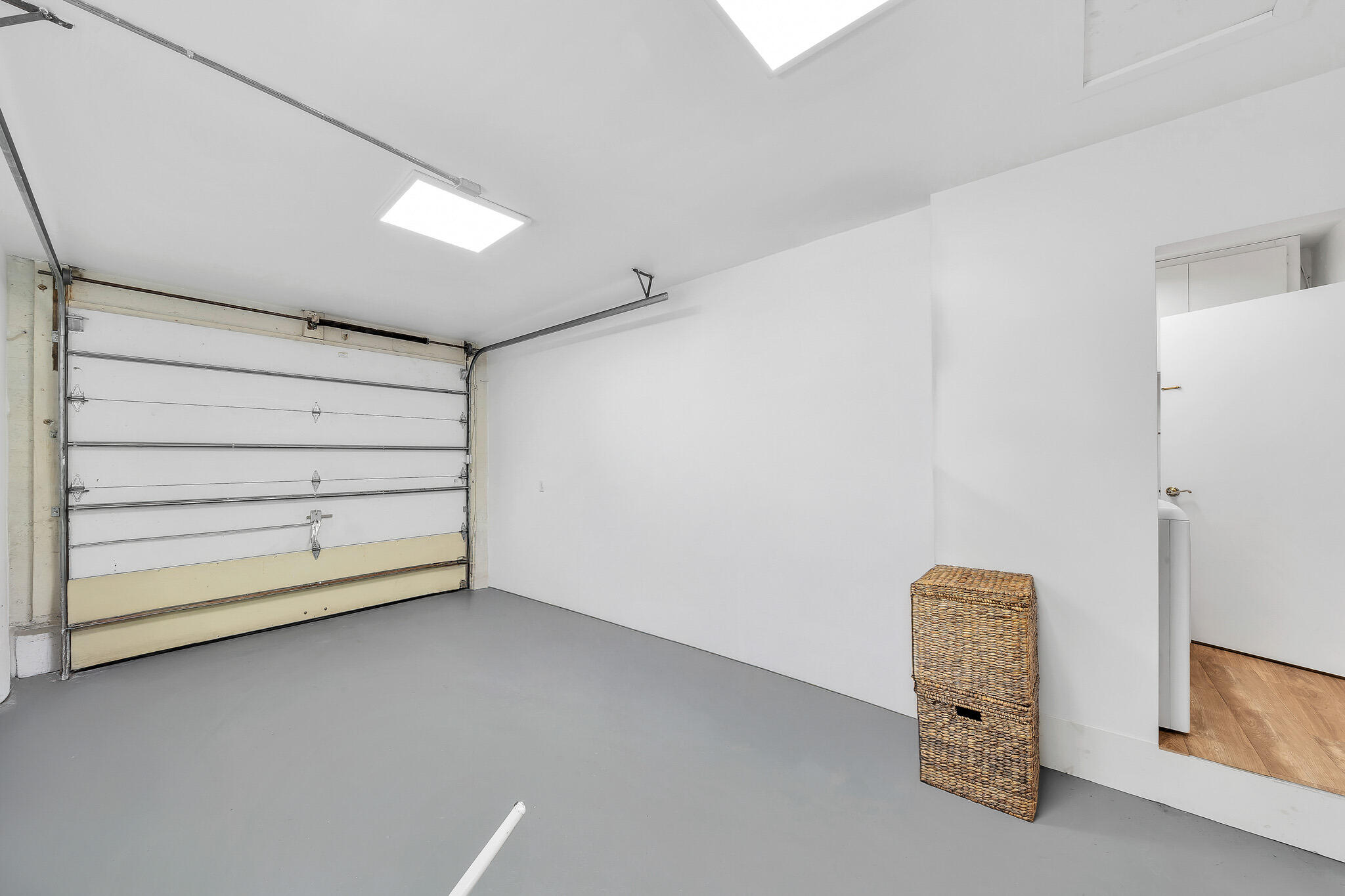 1870 NE 197th Terrace