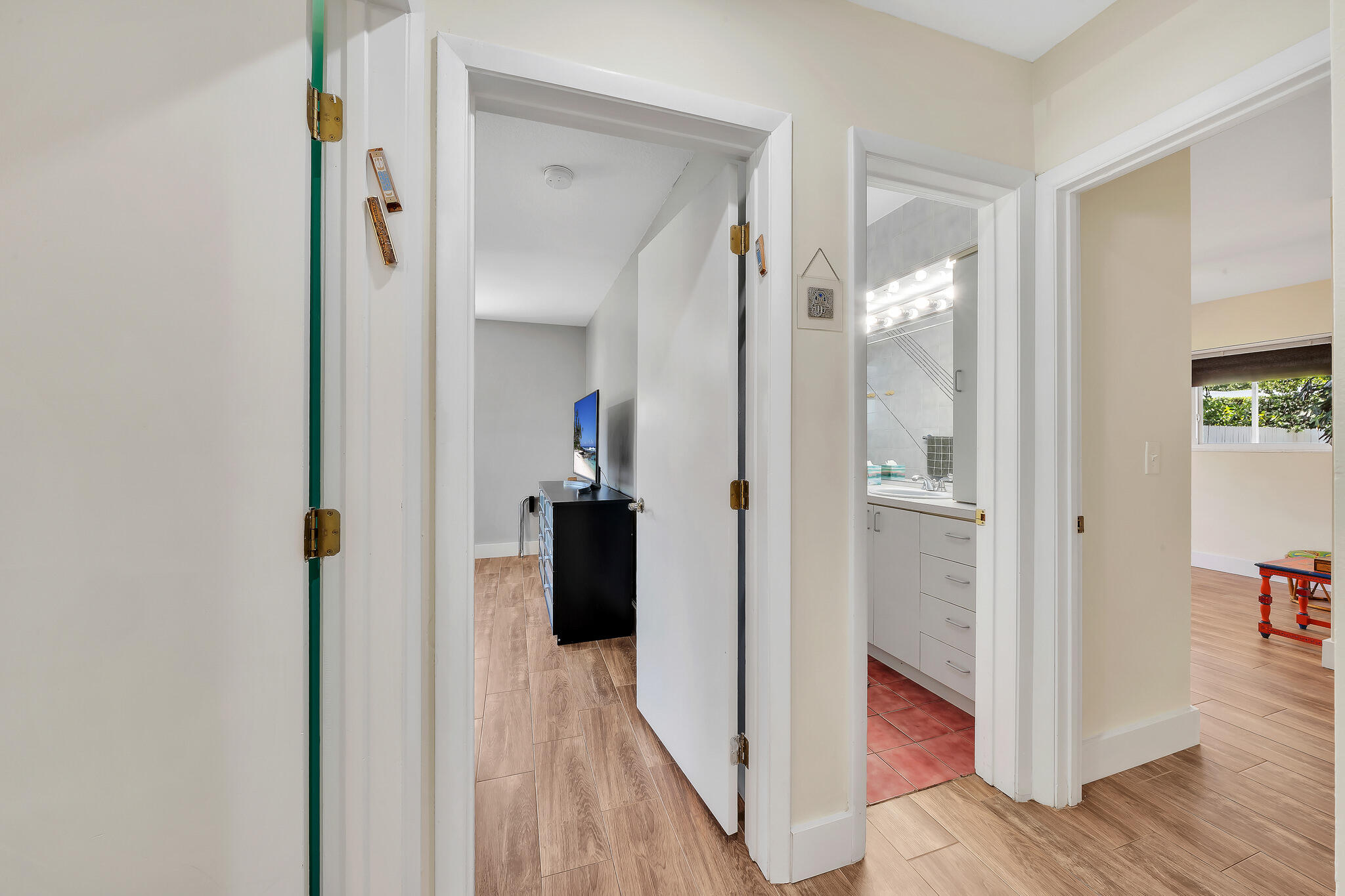 1870 NE 197th Terrace