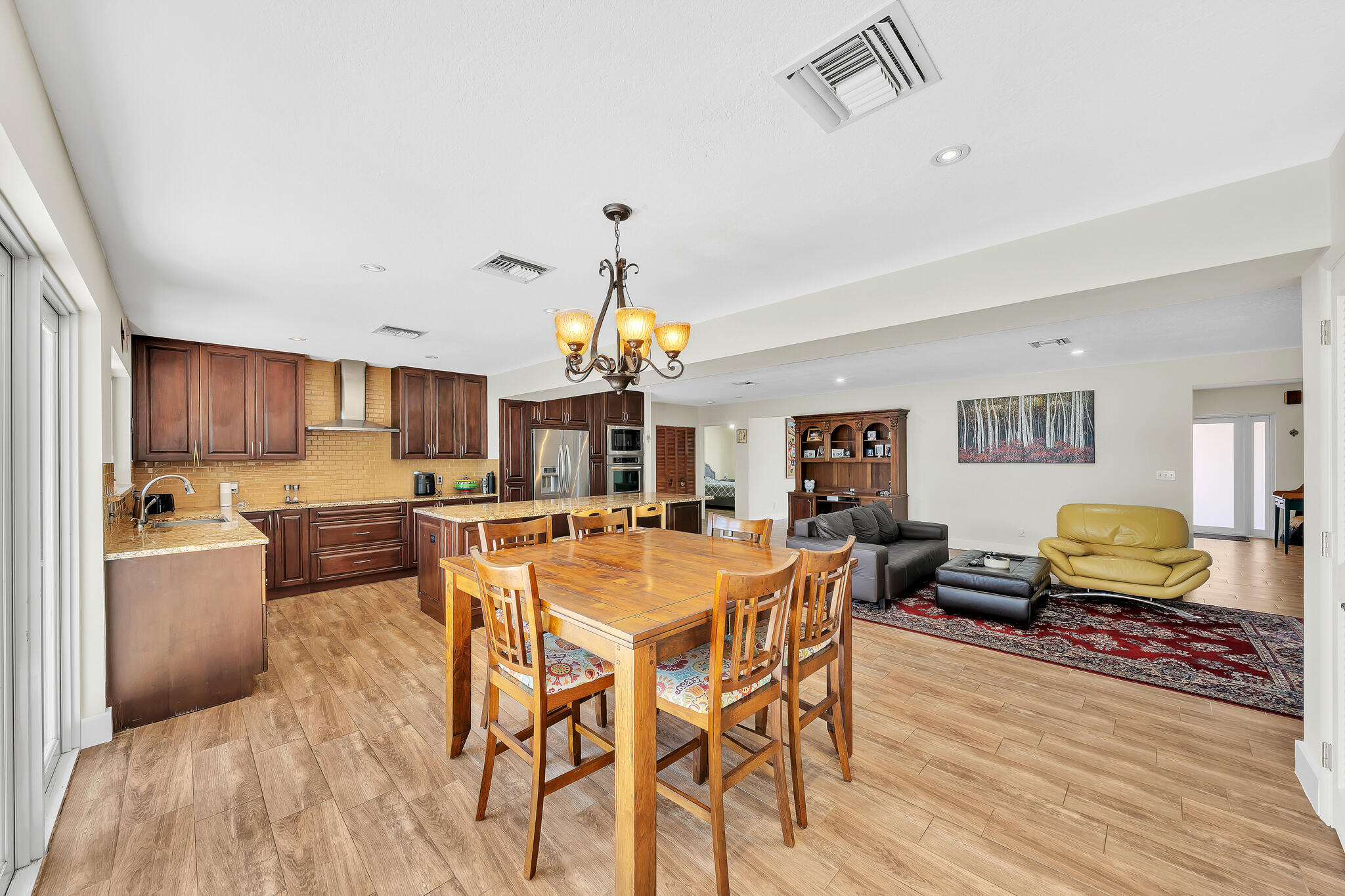 1870 NE 197th Terrace