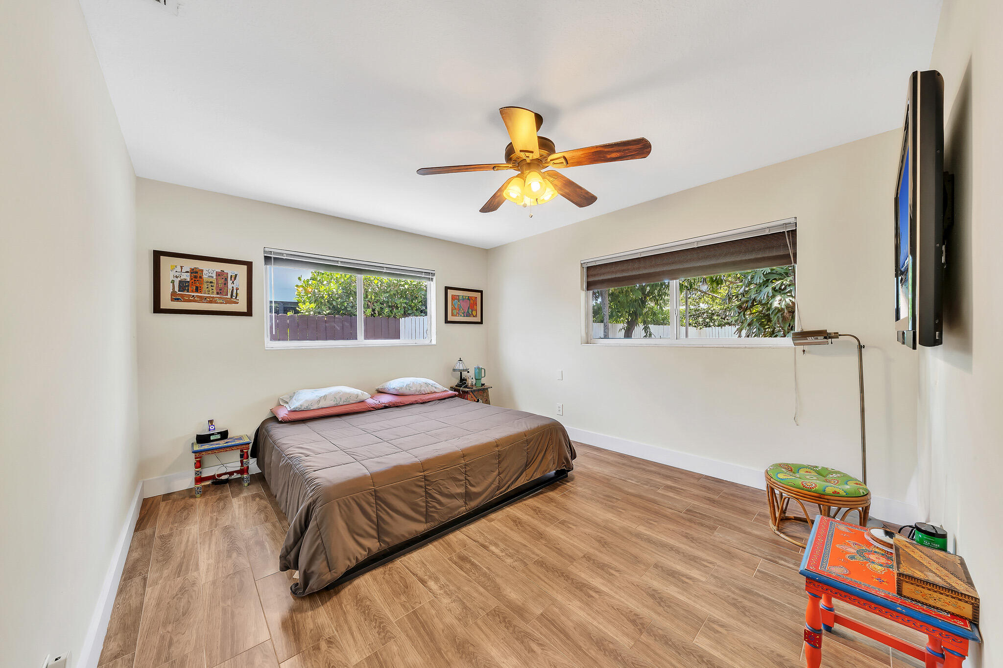 1870 NE 197th Terrace