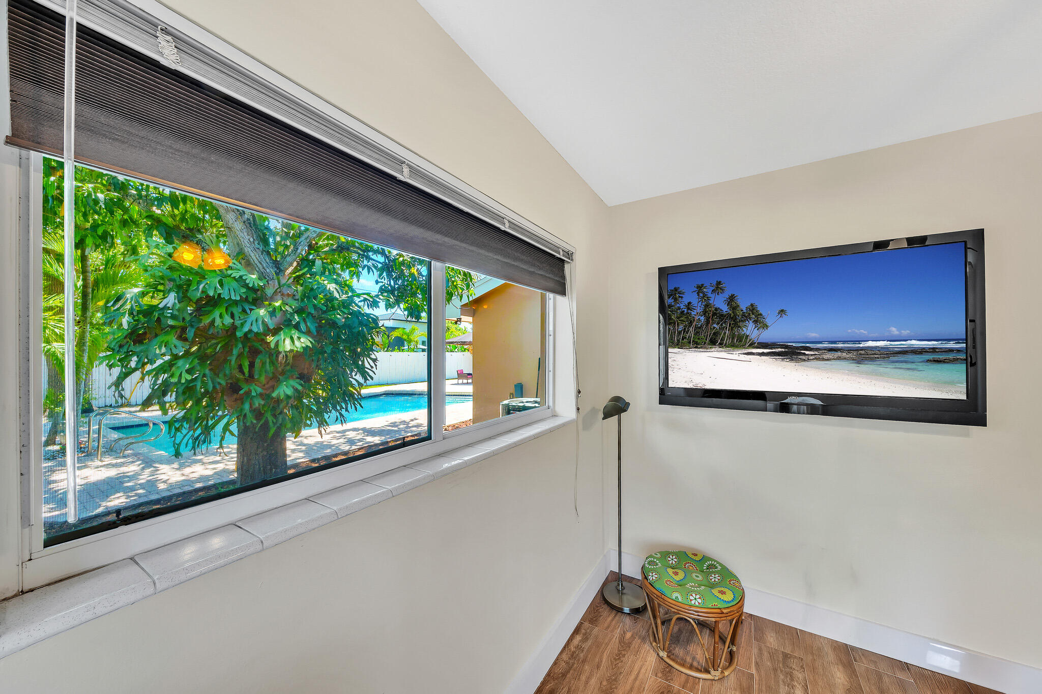 1870 NE 197th Terrace