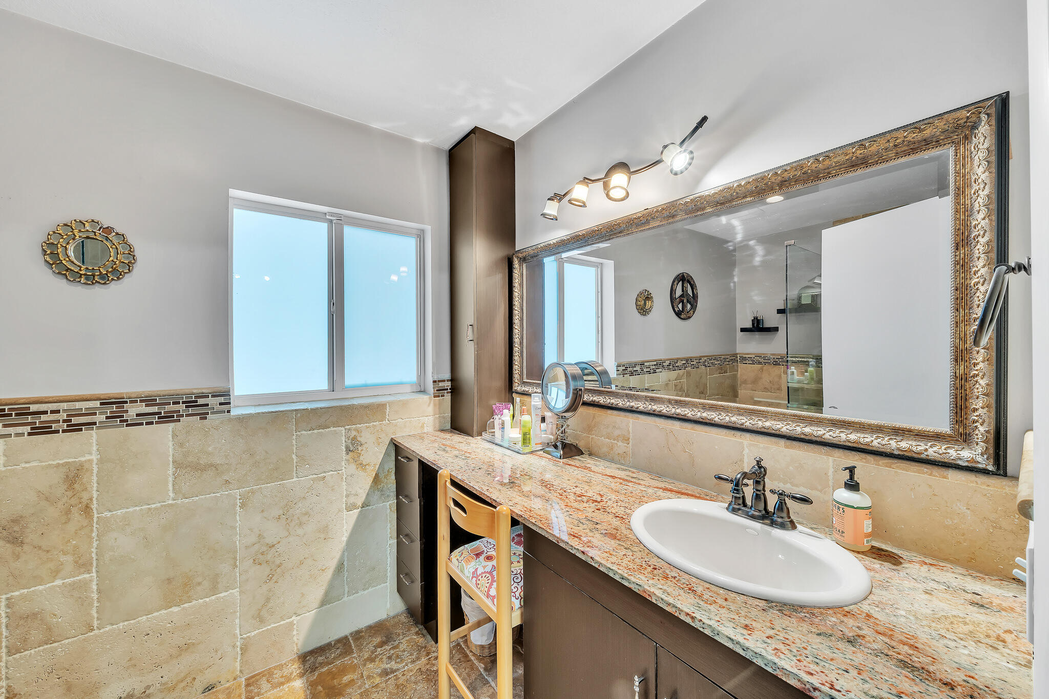 1870 NE 197th Terrace