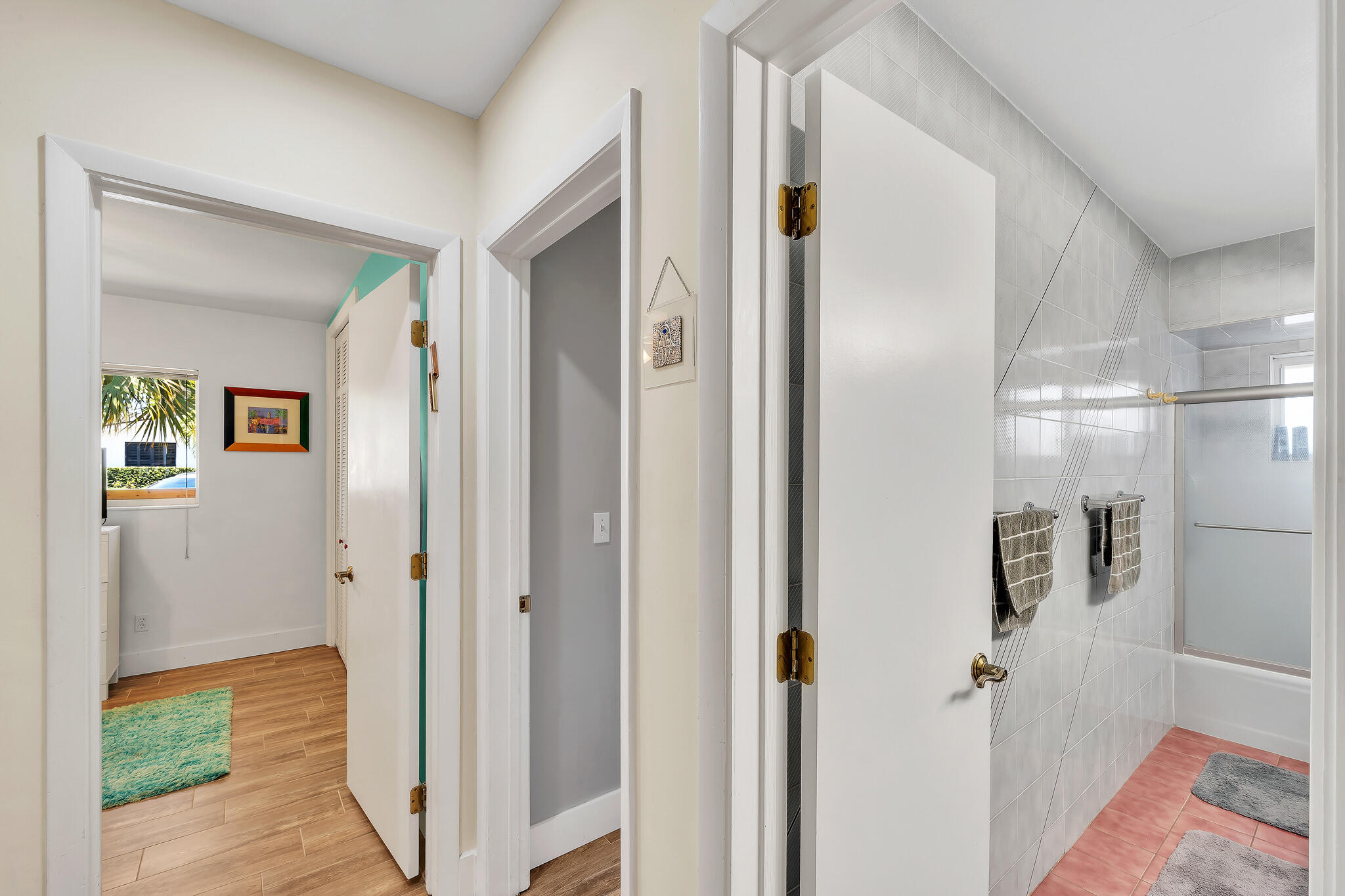 1870 NE 197th Terrace