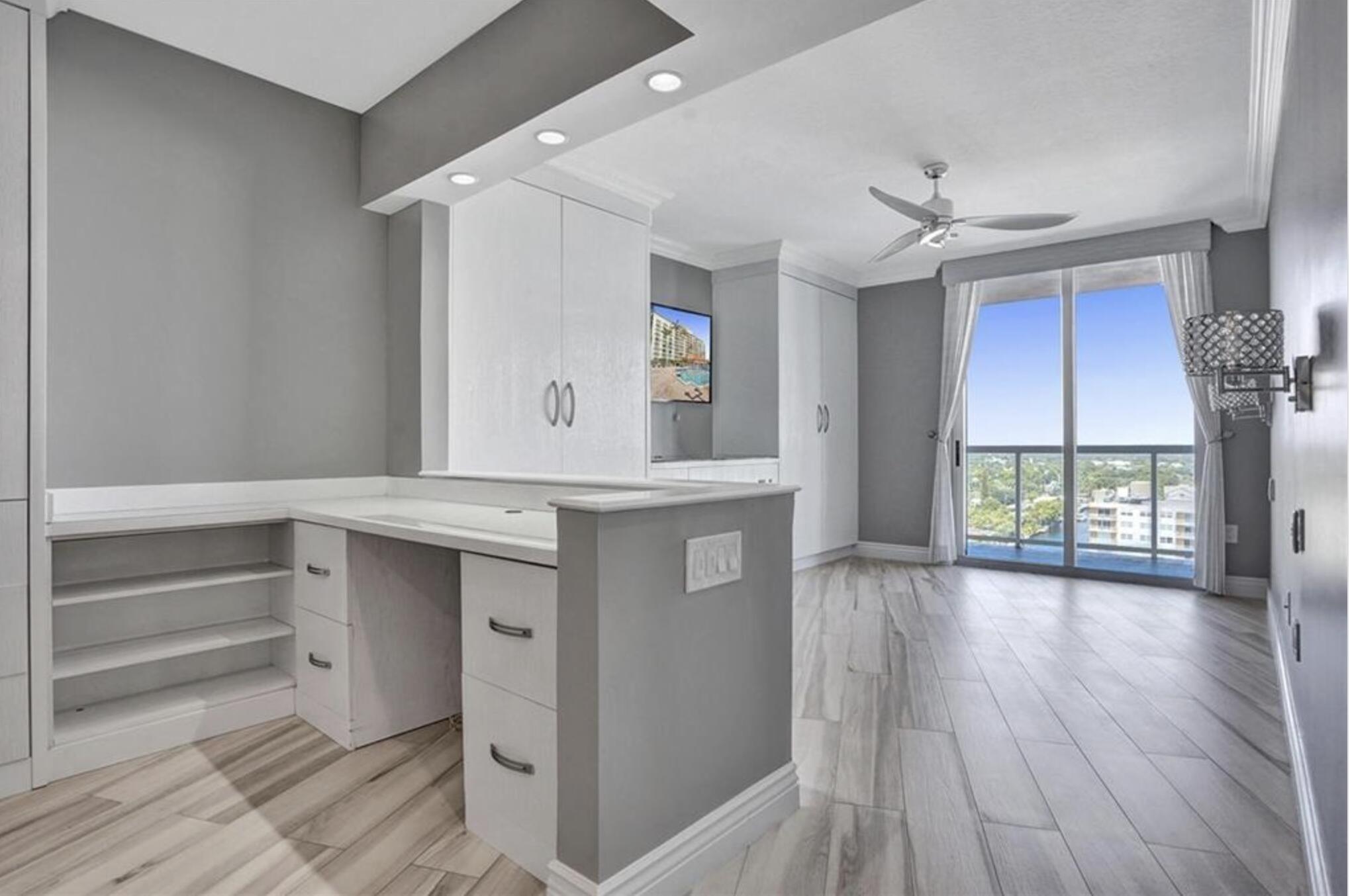 3020 NE 32nd Avenue 1512