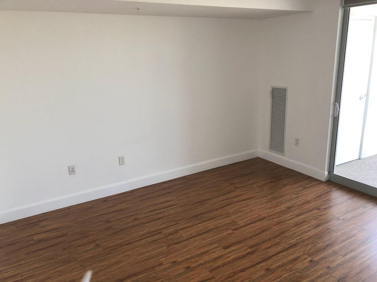 1830 RADIUS Drive 1009
