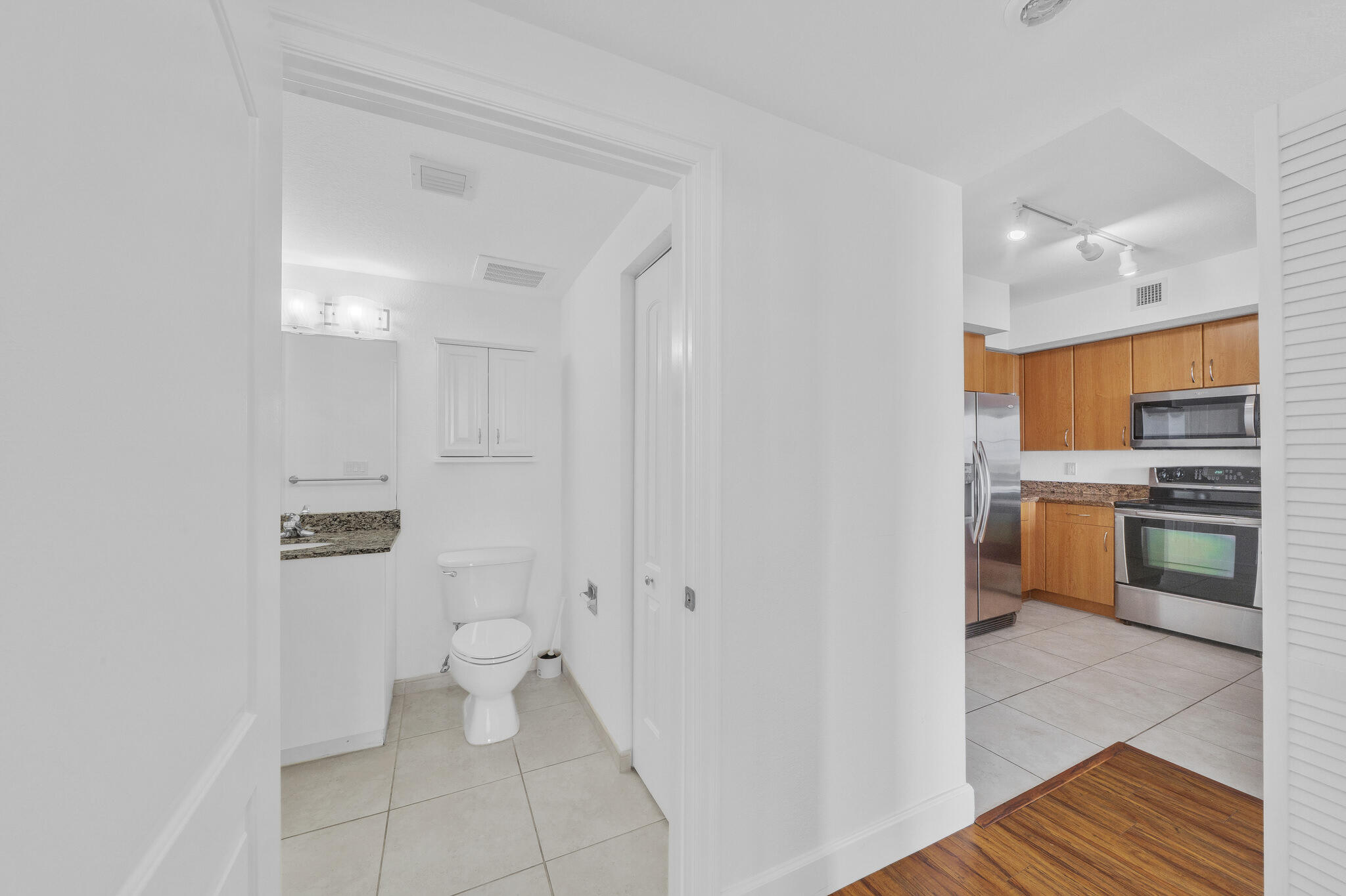 1830 RADIUS Drive 1009
