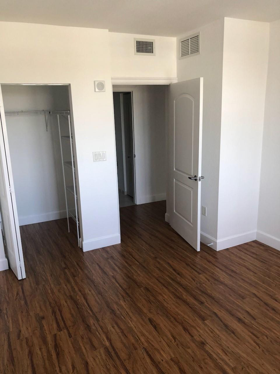 1830 RADIUS Drive 1009