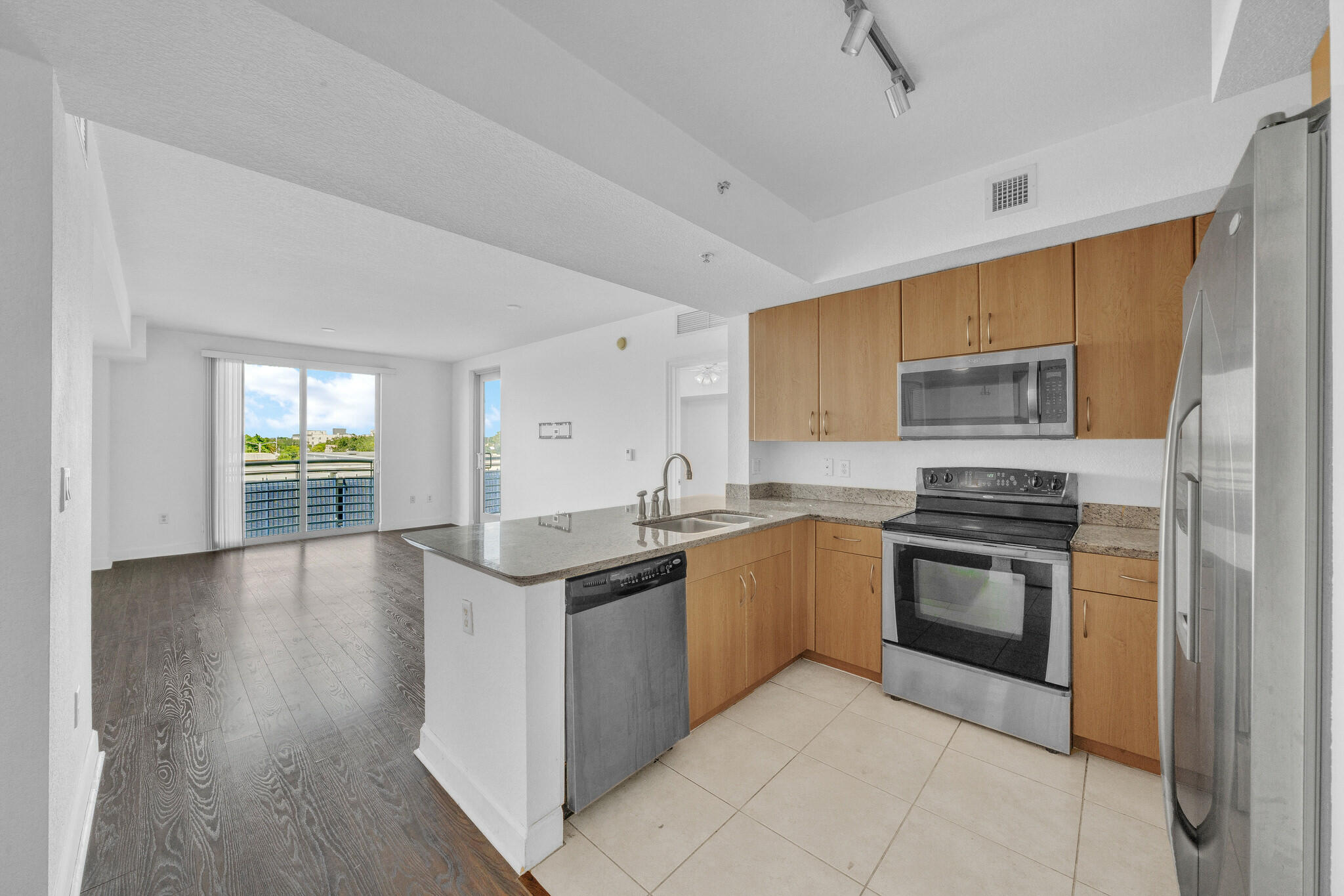 1830 Radius Drive 307