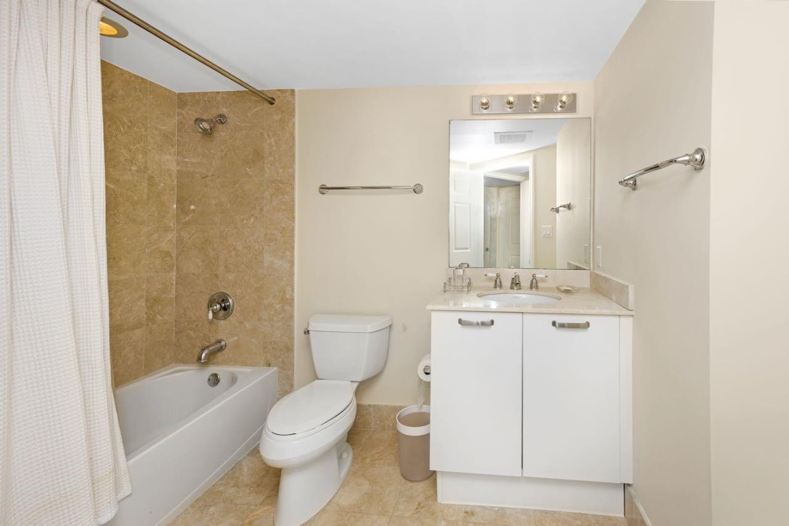 2001 N Ocean Blvd 1501