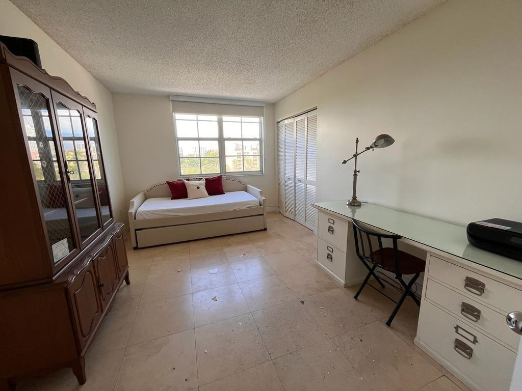 19501 E Country Club Dr 9507