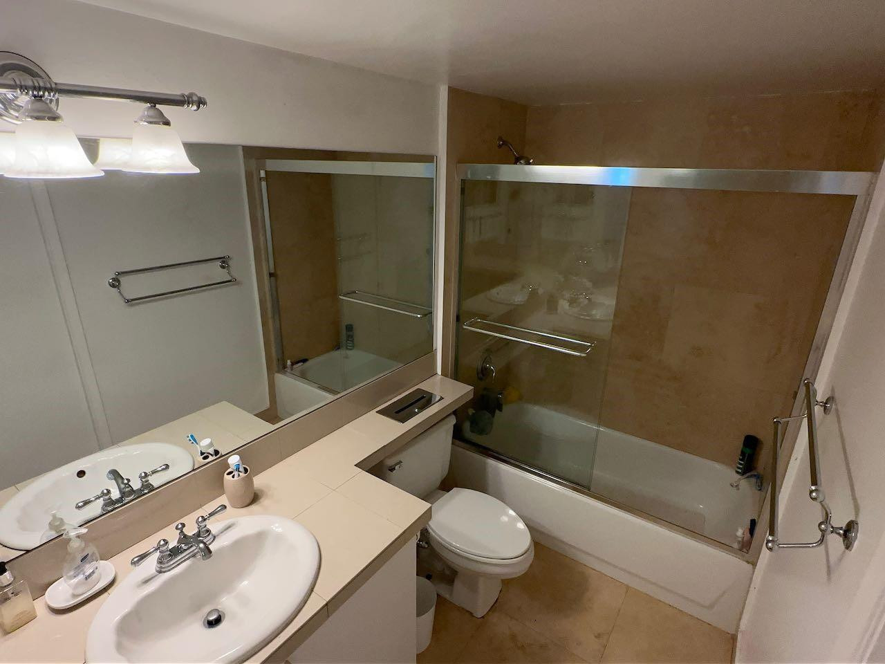 19501 E Country Club Dr 9507