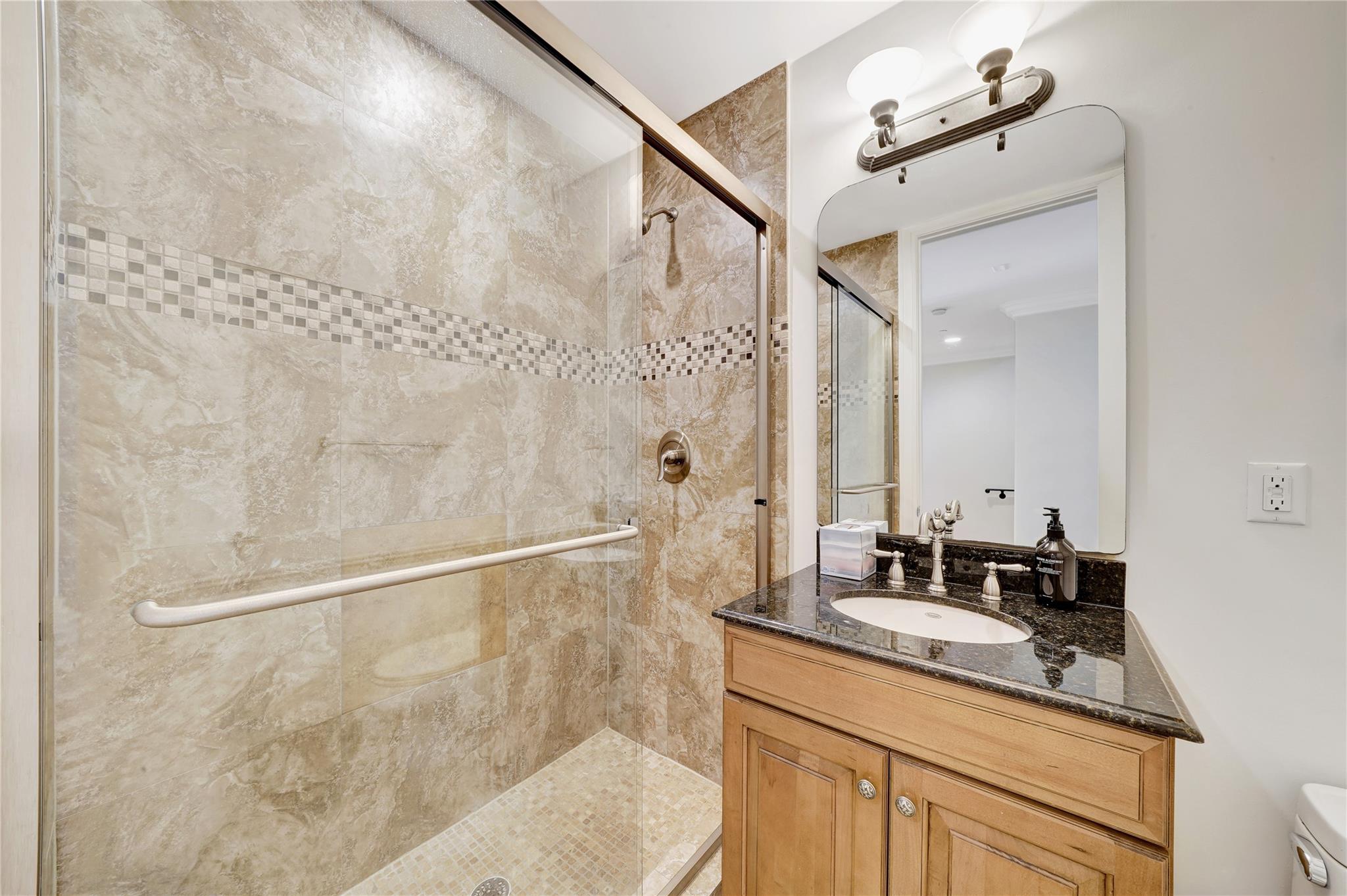 903 NE 17th Way 104