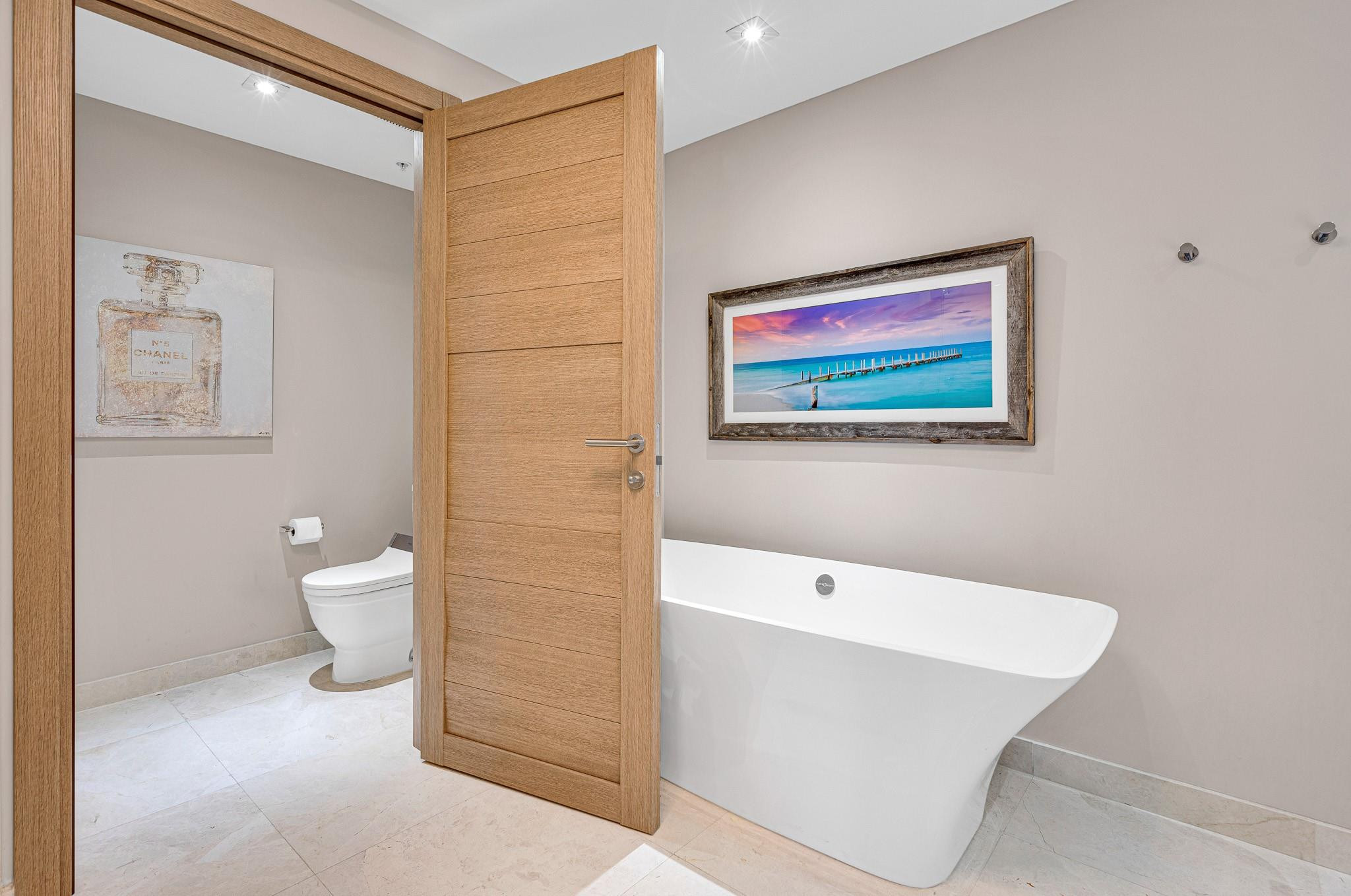 17111 Biscayne Blvd 1702