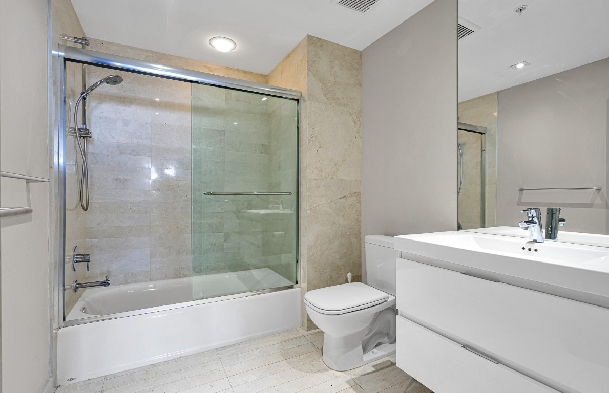 17111 Biscayne Blvd 1702