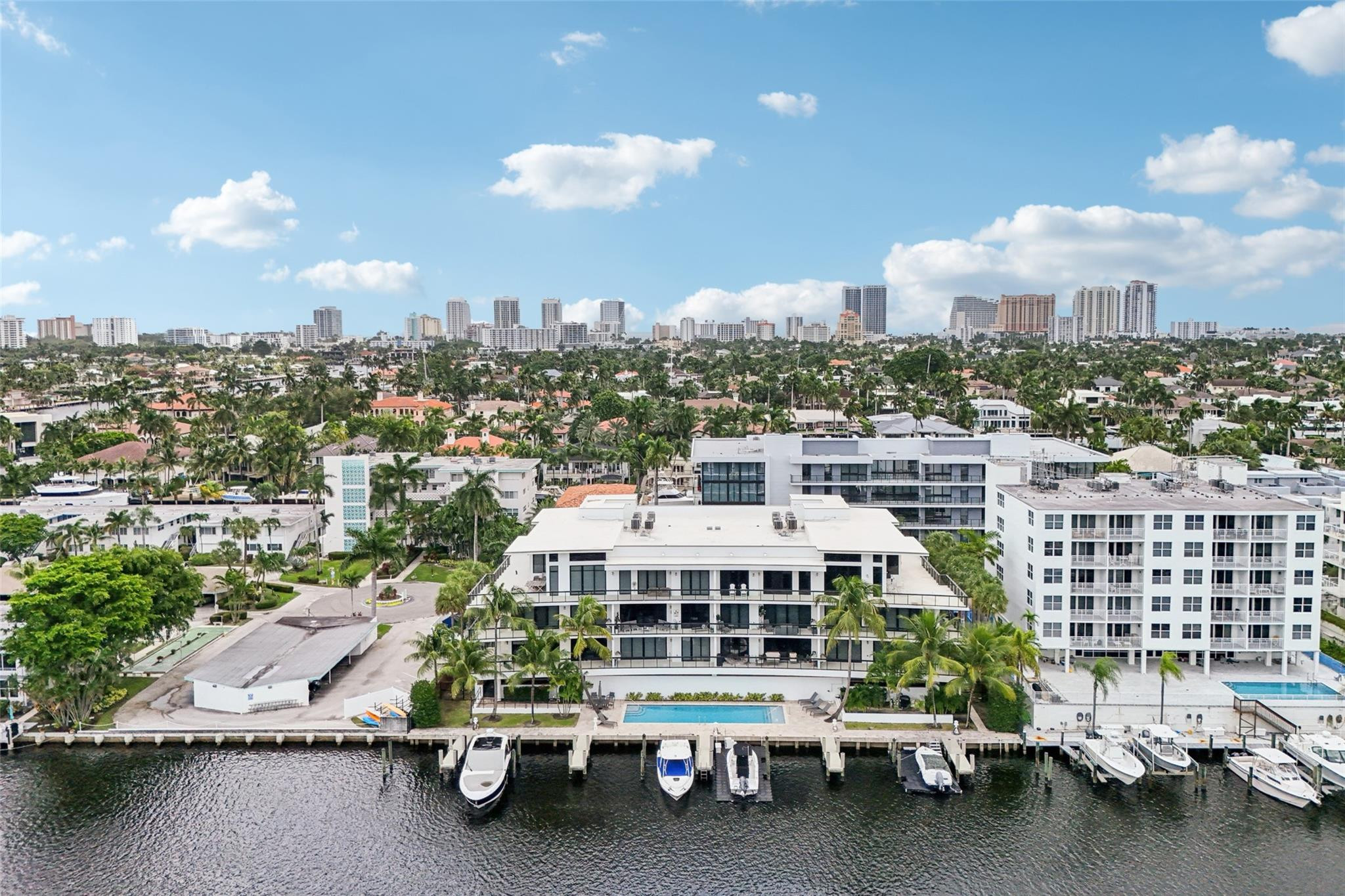 161 Isle Of Venice Drive 303