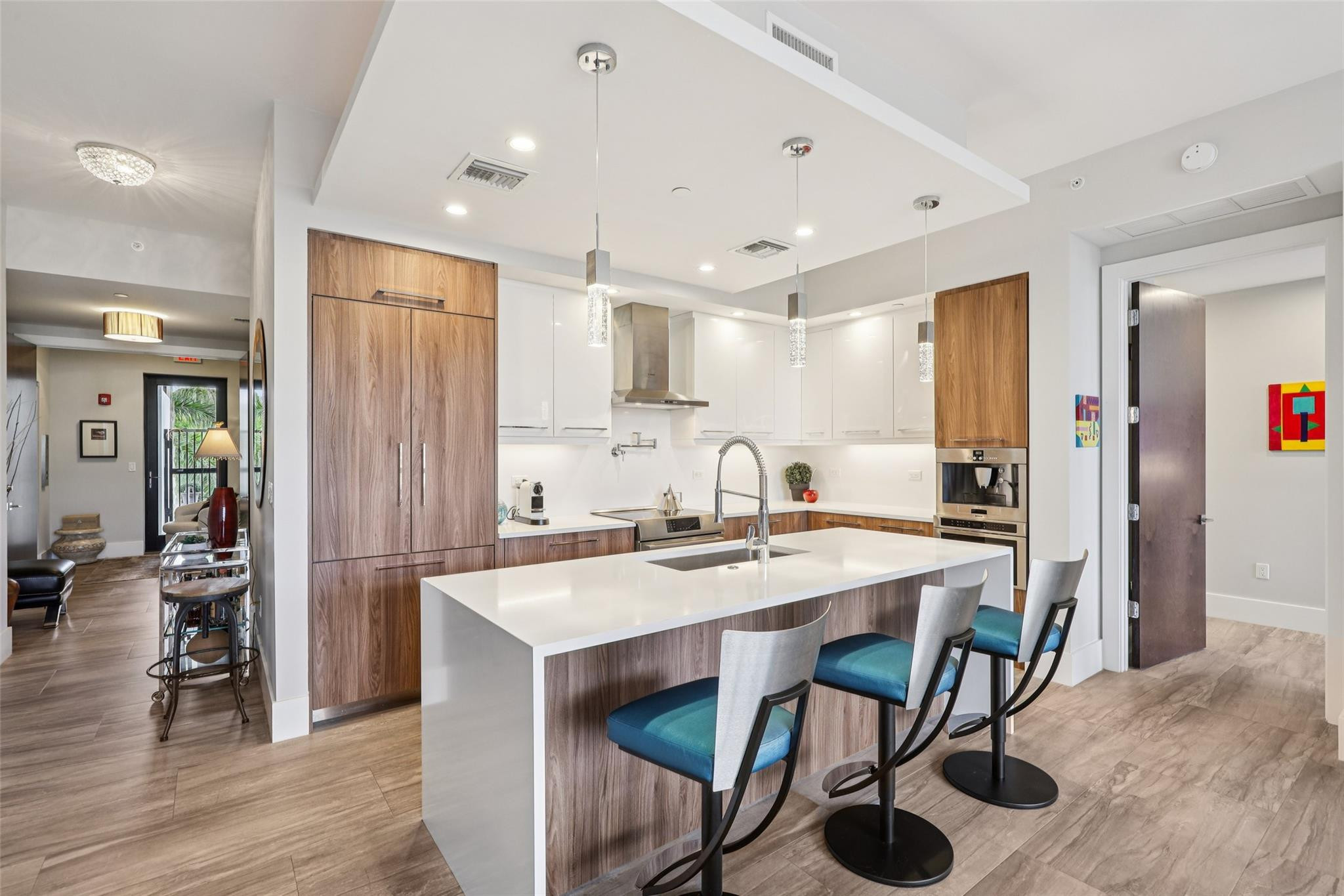 161 Isle Of Venice Drive 303