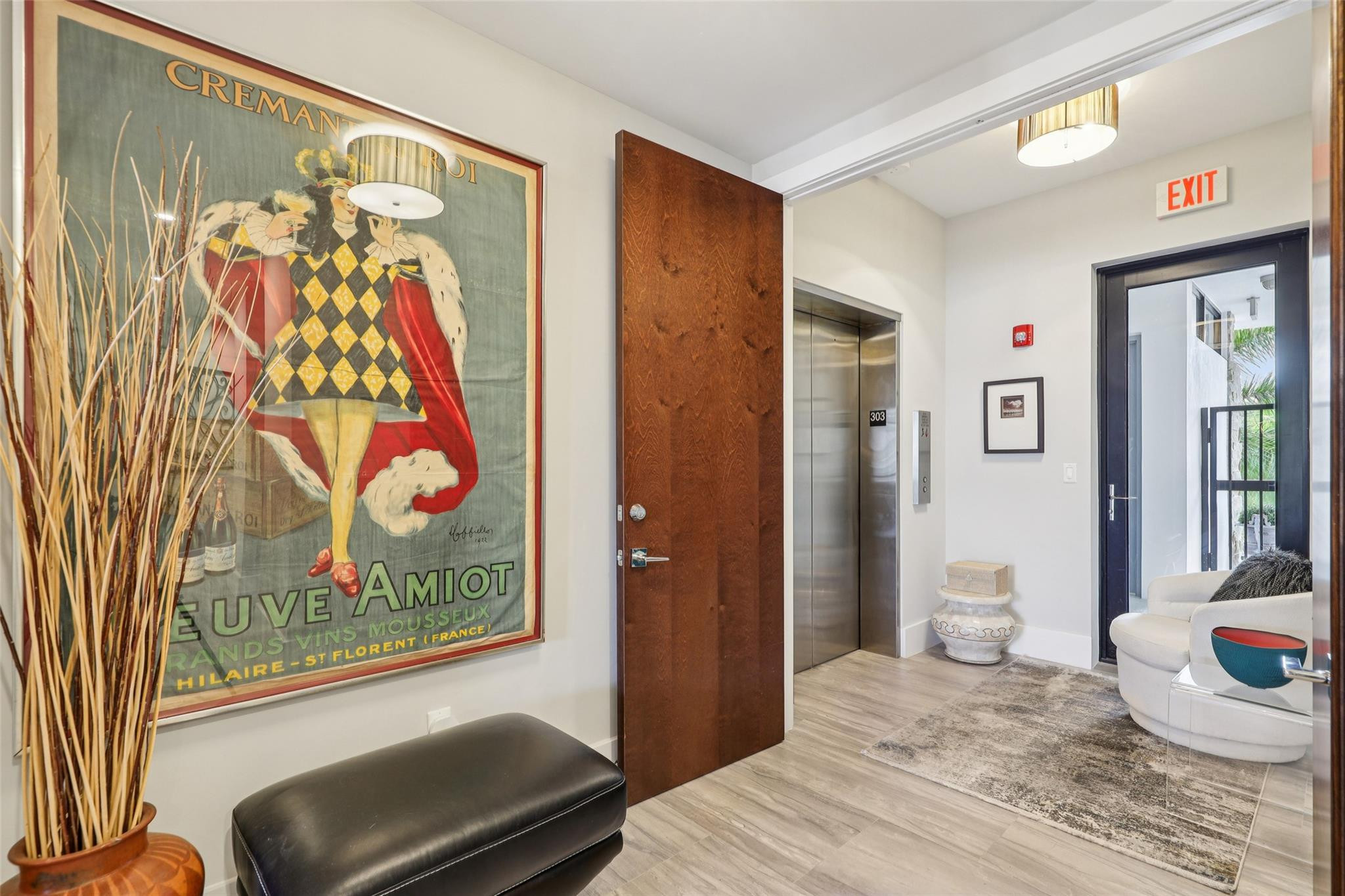 161 Isle Of Venice Drive 303