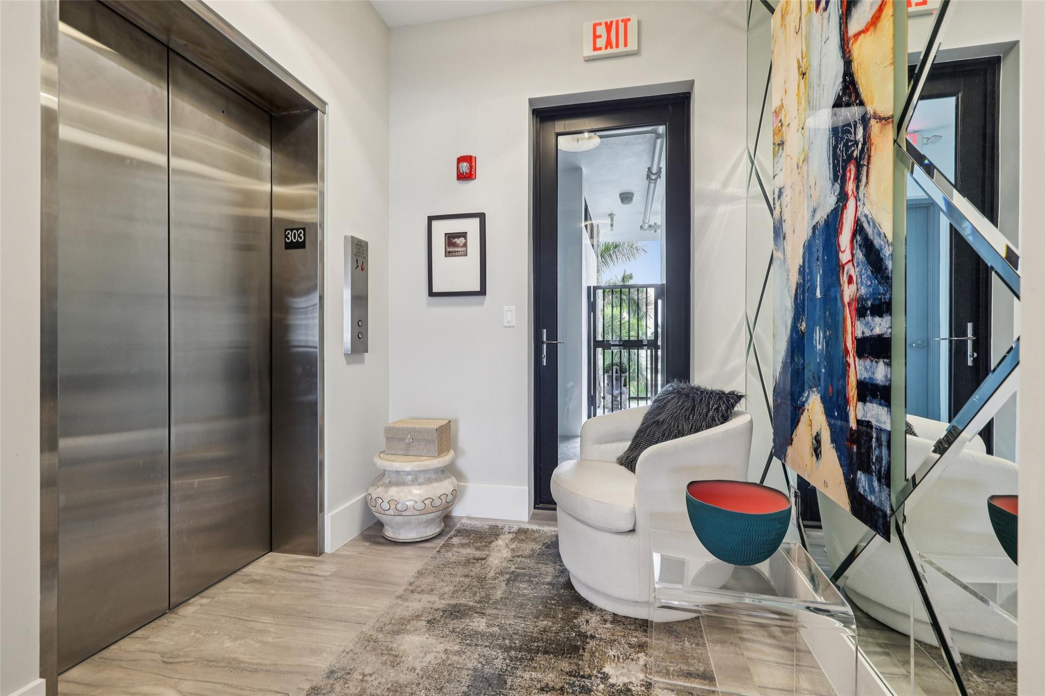 161 Isle Of Venice Drive 303