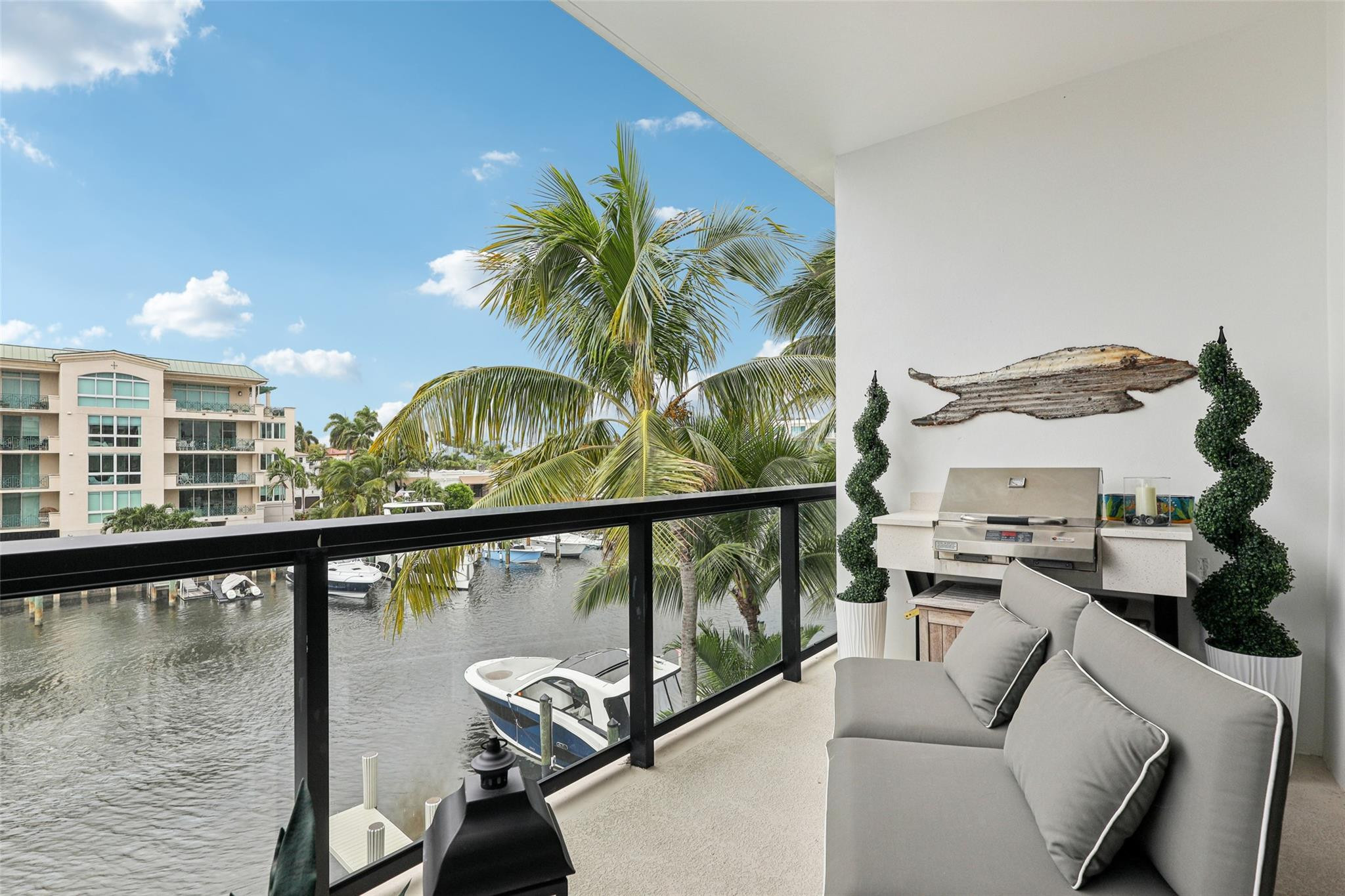 161 Isle Of Venice Drive 303