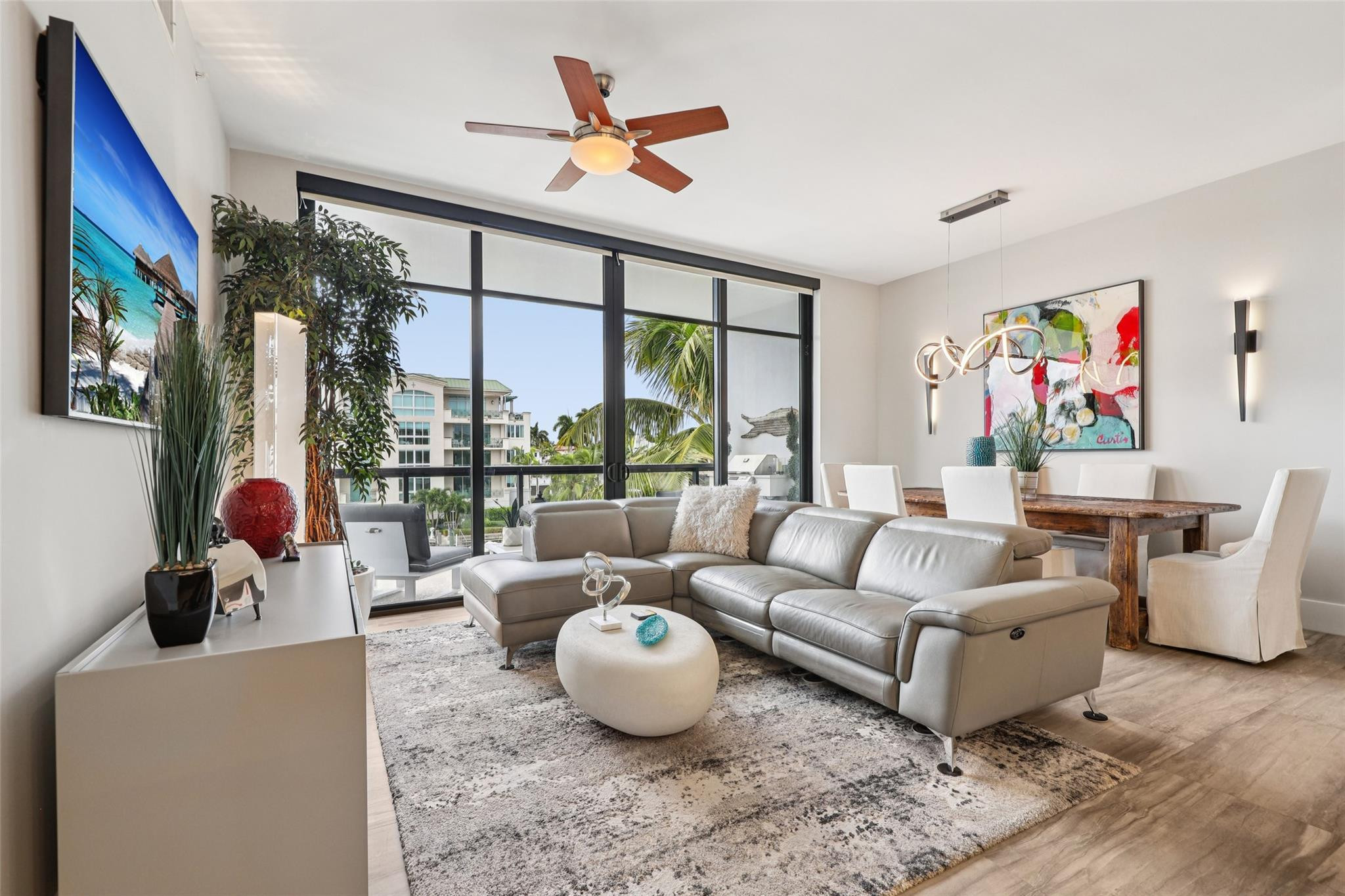 161 Isle Of Venice Drive 303
