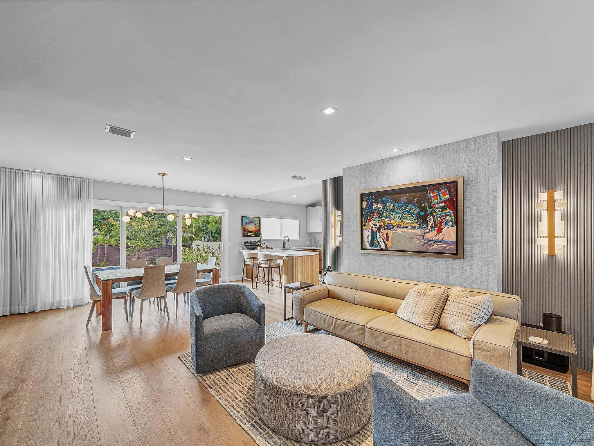 715 N Victoria Park Road