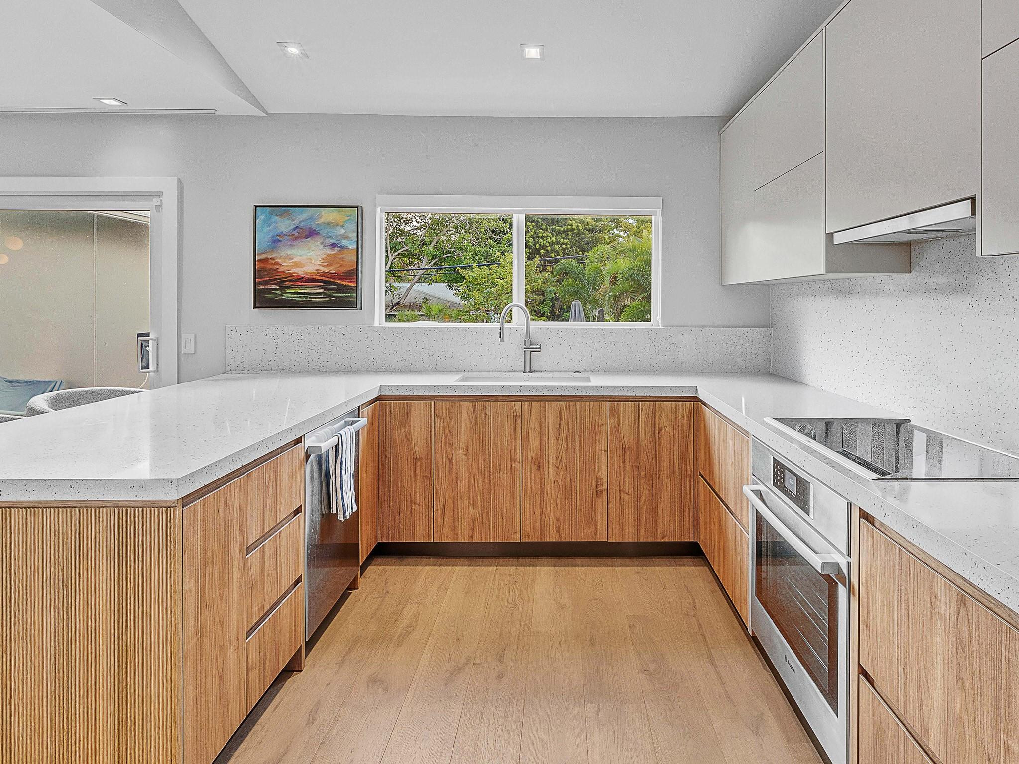 715 N Victoria Park Road