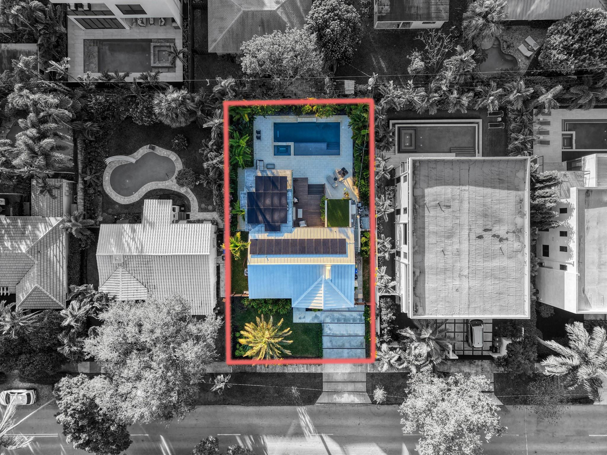 715 N Victoria Park Road