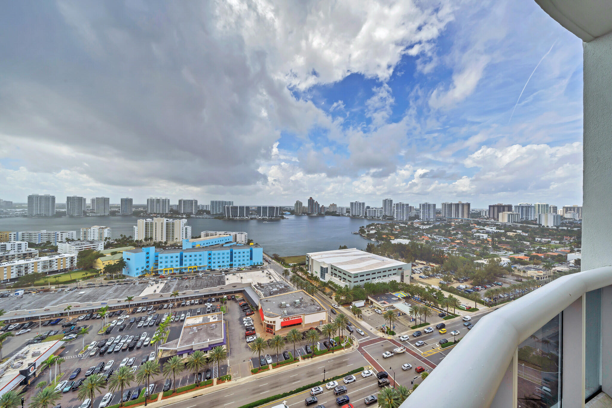 18201 Collins Avenue 3301A