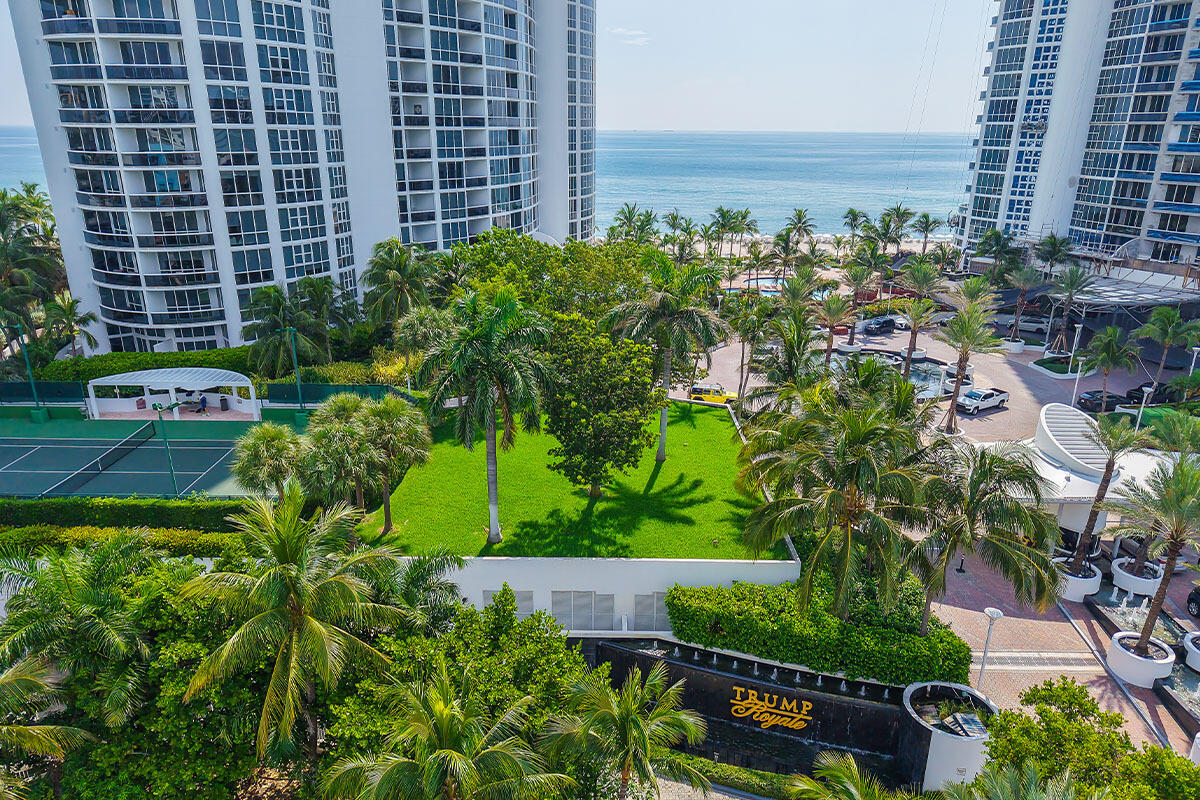 18201 Collins Avenue 3301A