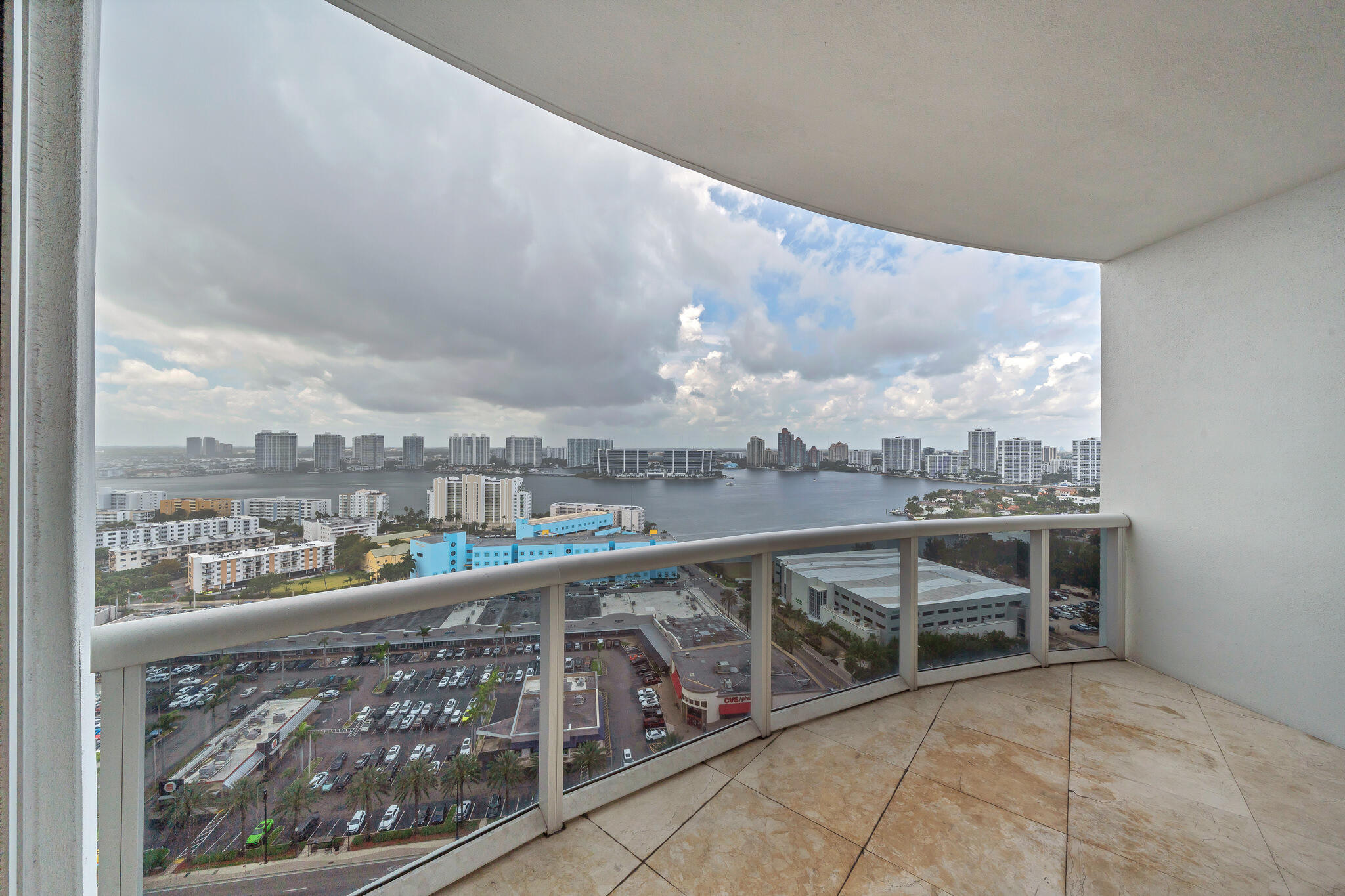 18201 Collins Avenue 3301A