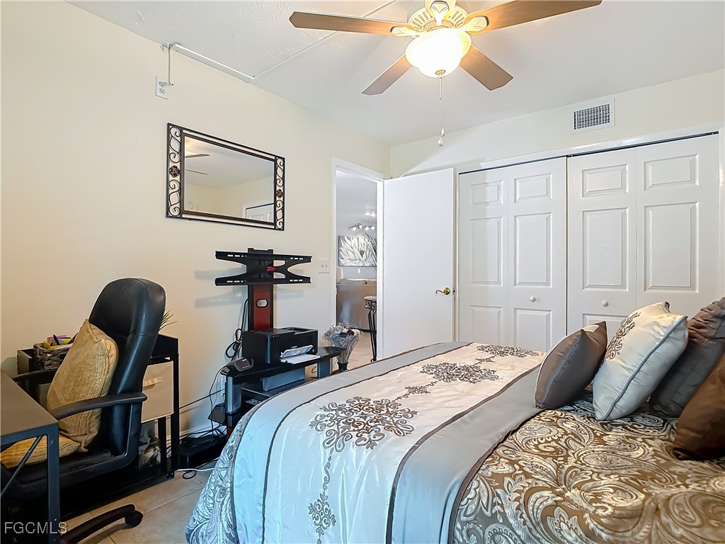 1100 Pondella RD 504