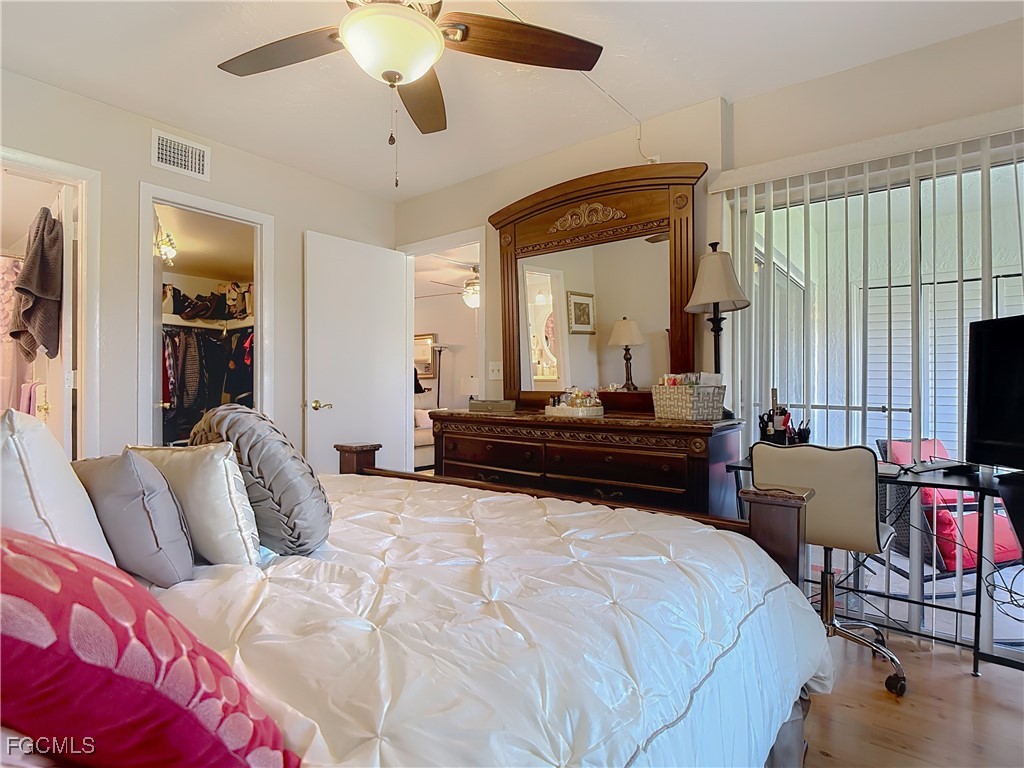 1100 Pondella RD 504