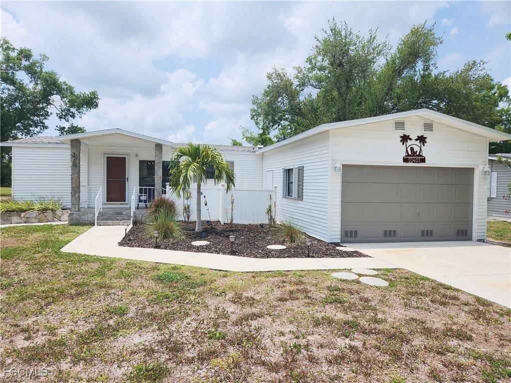 10401 Circle Pine RD