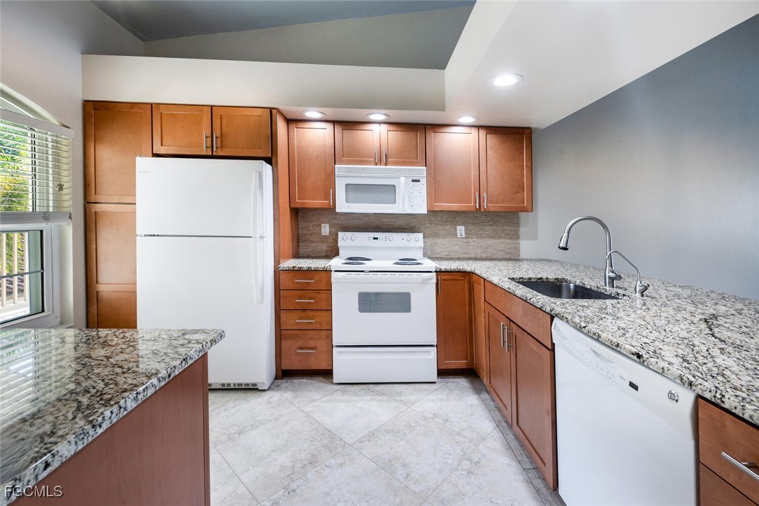 242 Newport DR 509