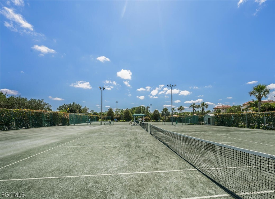 945 Eastham WAY H202