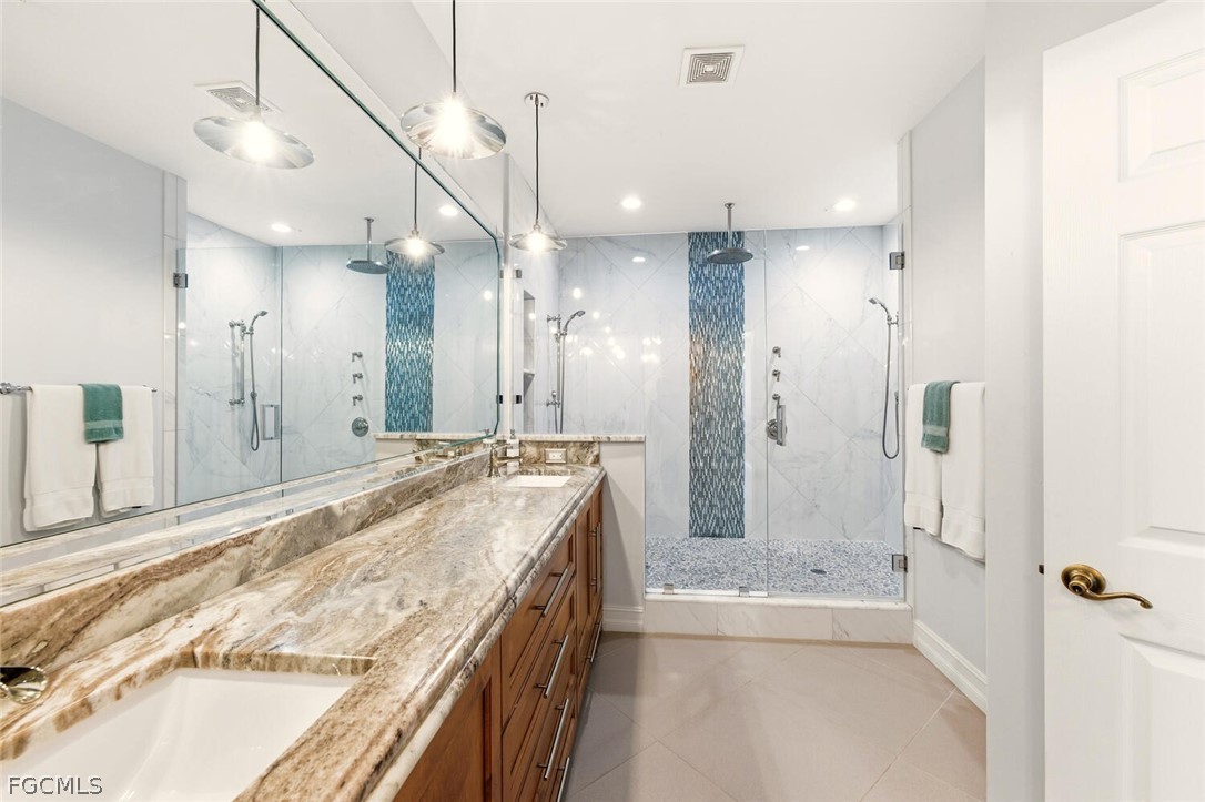 945 Eastham WAY H202