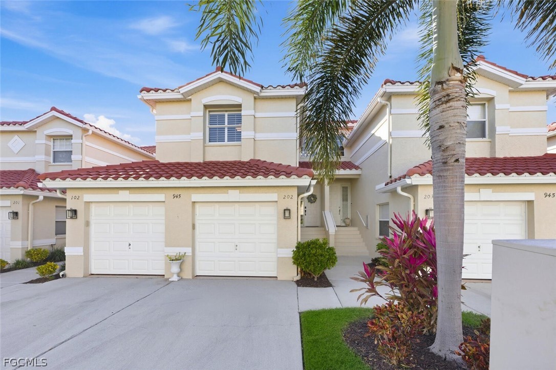 945 Eastham WAY H202