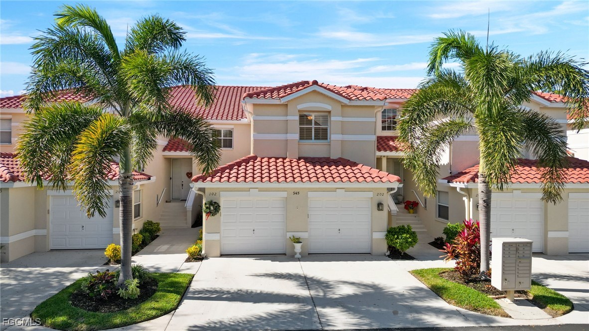 945 Eastham WAY H202