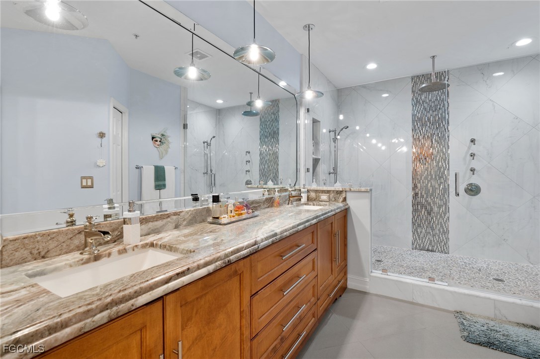 945 Eastham WAY H202