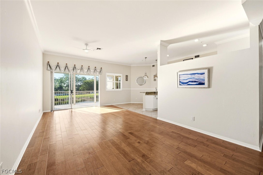 945 Eastham WAY H202