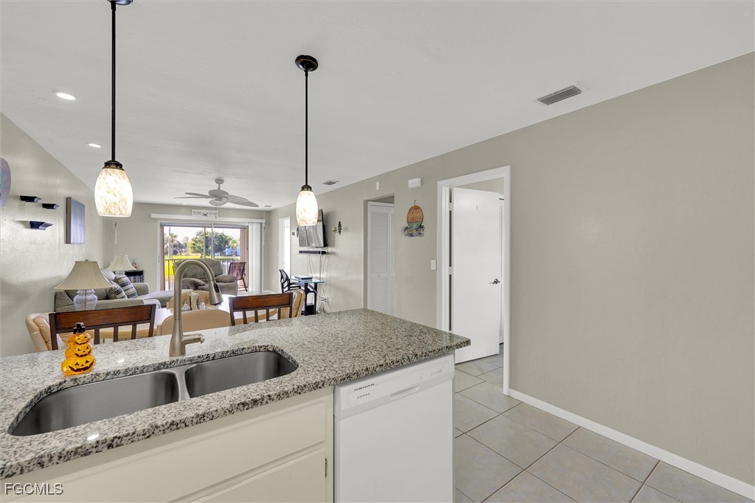 1100 Pondella RD 611