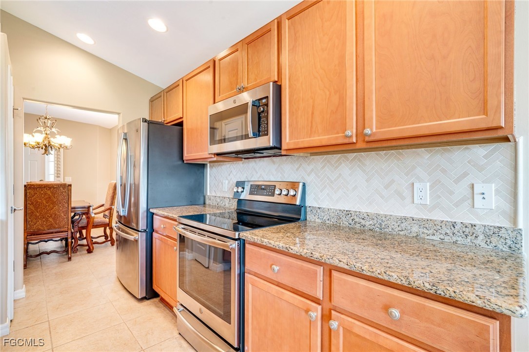 2492 Hopefield CT