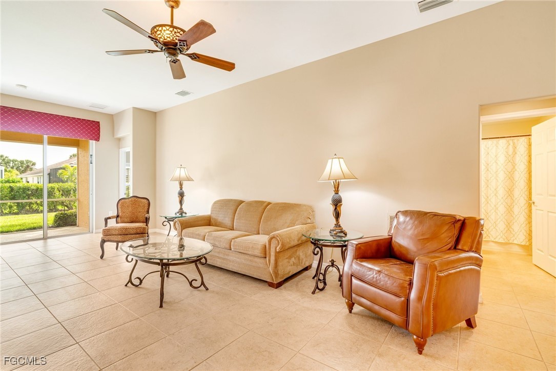 2492 Hopefield CT