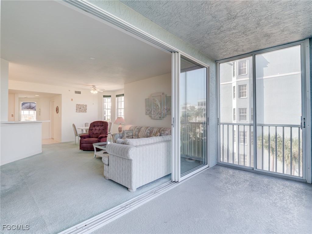 22712 Island Pines WAY 301